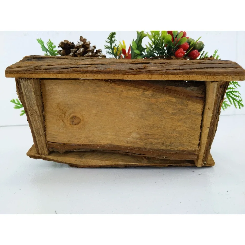 vtg Rustic Wooden Log‎ Box Plastic Floral Poinsettia Pinecone Centerpiece Xmas